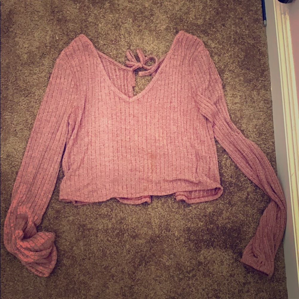URBAN OUTFITTERS PINK SWEATER CROP TOP